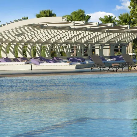 هيلتون ساريجيرم ريزورت آند سبا 5* دالامان