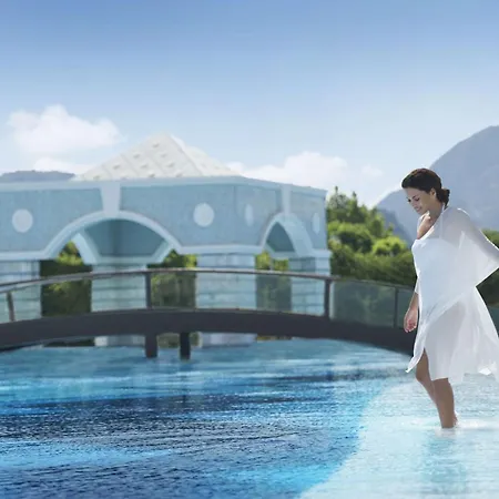 هيلتون ساريجيرم ريزورت آند سبا