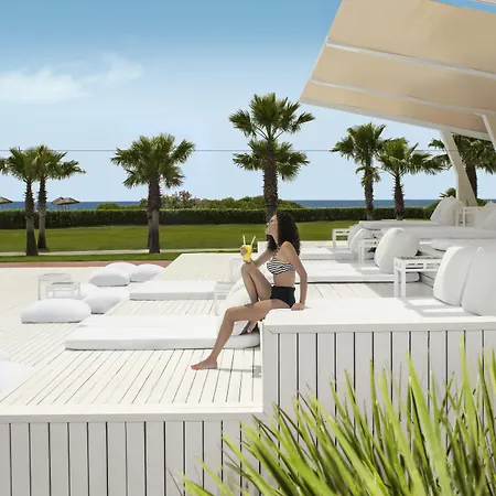 هيلتون ساريجيرم ريزورت آند سبا دالامان