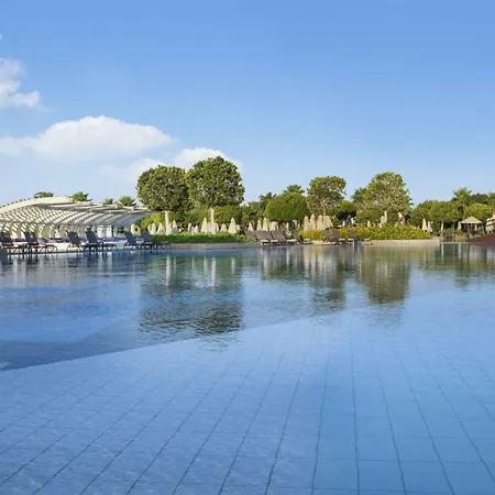 Hilton Sarigerme & אתר נופש דלמן