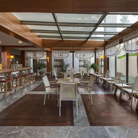 Hilton Sarigerme & אתר נופש דלמן
