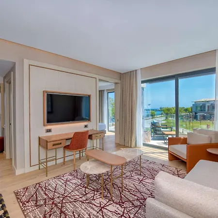 리조트 Hilton Sarigerme & 5*