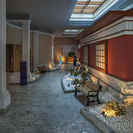 Hilton Sarigerme & 5* דלמן