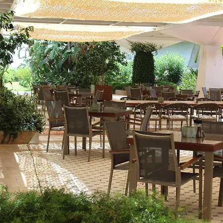 Hilton Sarigerme & אתר נופש 5*