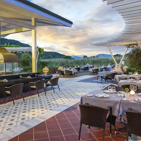 Hilton Sarigerme & אתר נופש