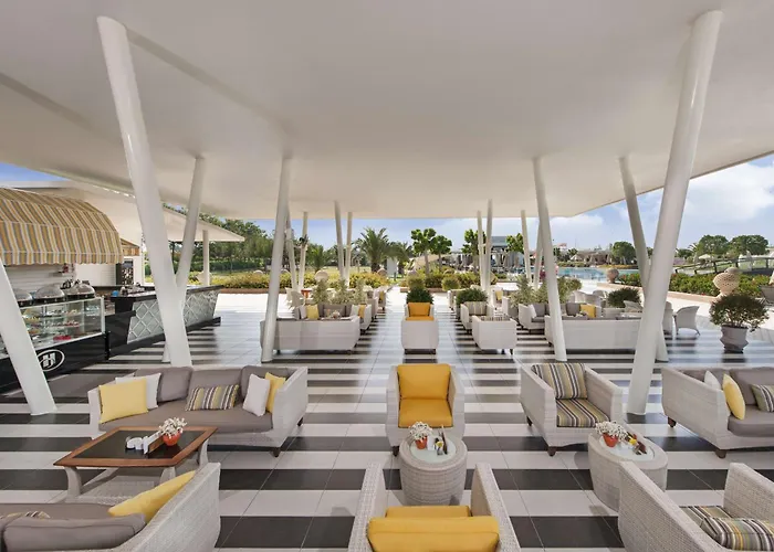 אתר נופש Hilton Dalaman Sarigerme Resort & Golf 5*