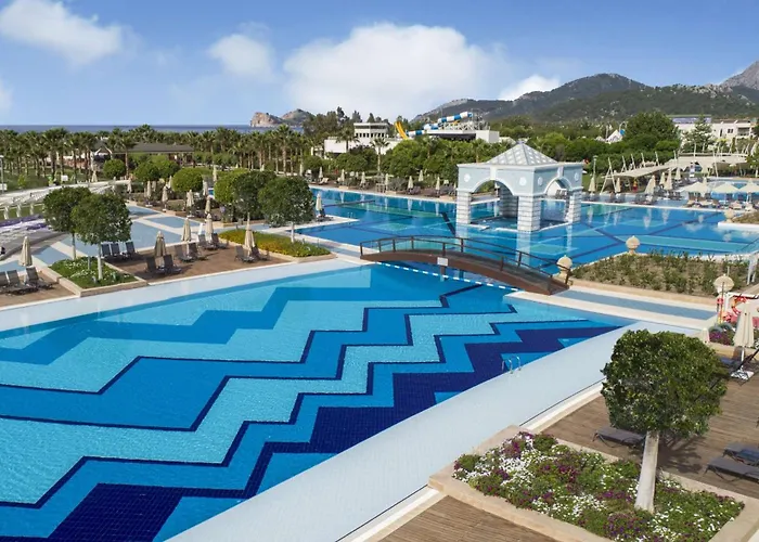 Hilton Dalaman Sarigerme Resort & Golf אתר נופש 5*