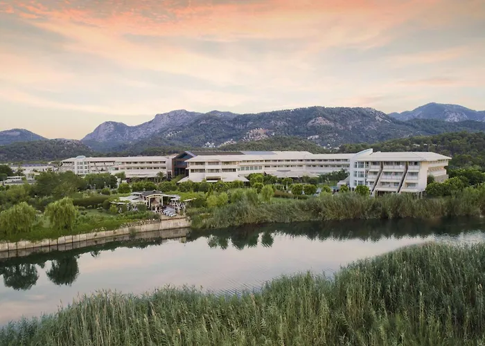 Rezort Hilton Sarigerme & 5*